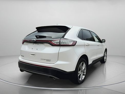 Certified 2018 Ford Edge Titanium w/ Ford Safe & Smart Package image 27