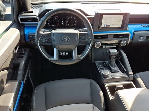 Used 2024 Toyota Tacoma TRD Sport AWD/4WD image 12