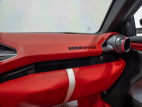 Used 2023 Ferrari 812 GTS RWD image 69