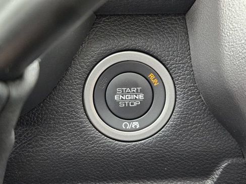 Certified 2026 RAM 2500 Big Horn AWD/4WD image 27