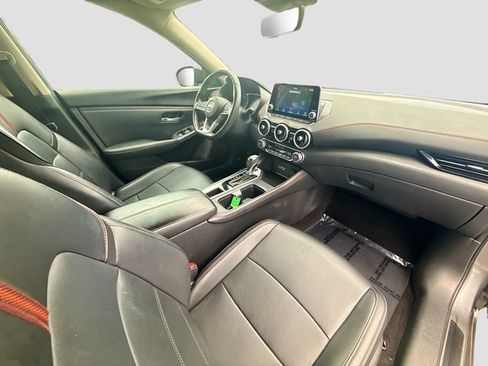 Used 2023 Nissan Sentra SR w/ SR Premium Package FWD image 26