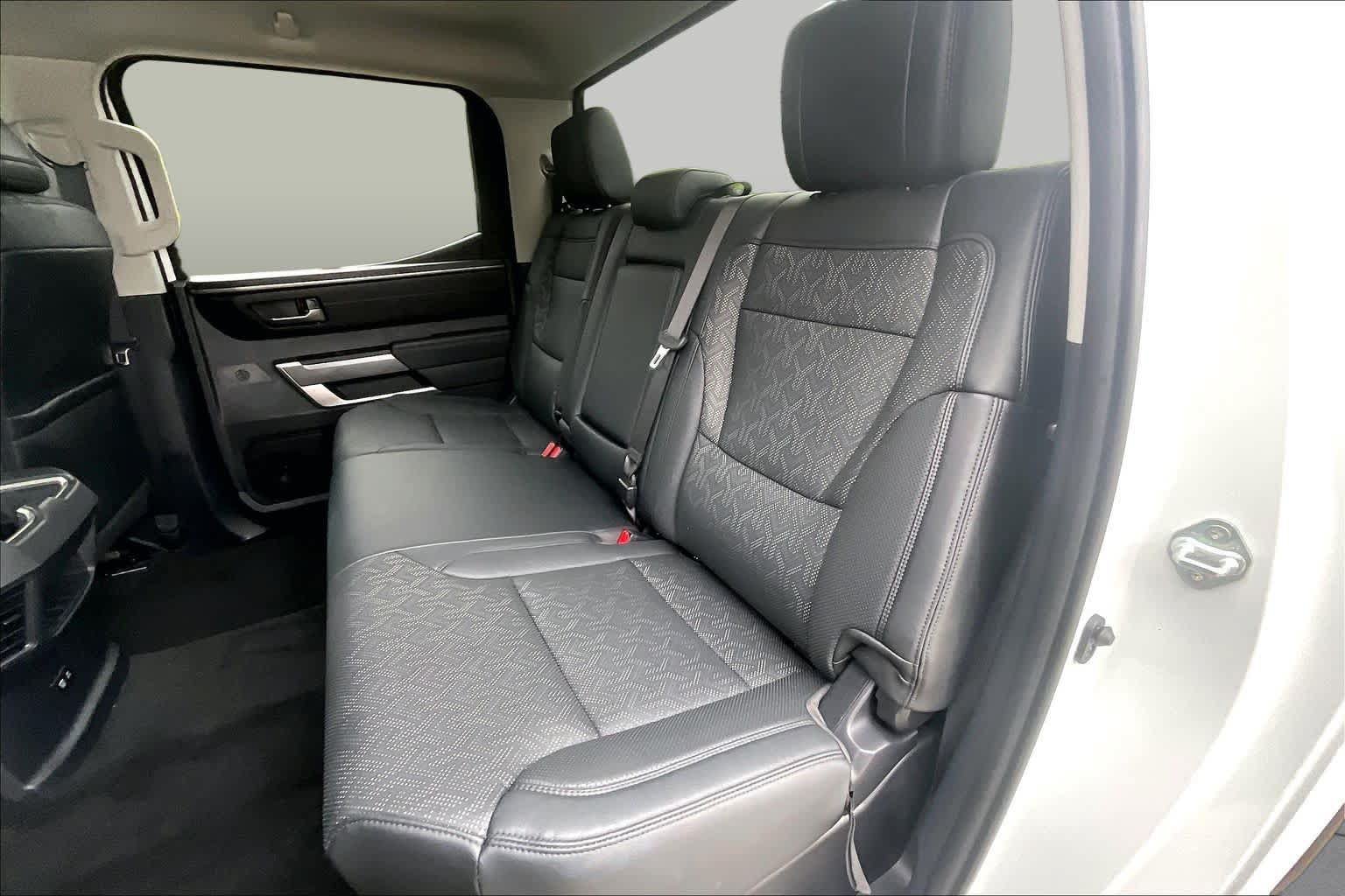 Used 2024 Toyota Tundra SR5 w/ SR5 Premium Package AWD/4WD image 20