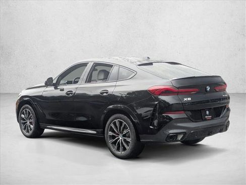 New 2026 BMW X6 xDrive40i w/ Climate Comfort Package image 9