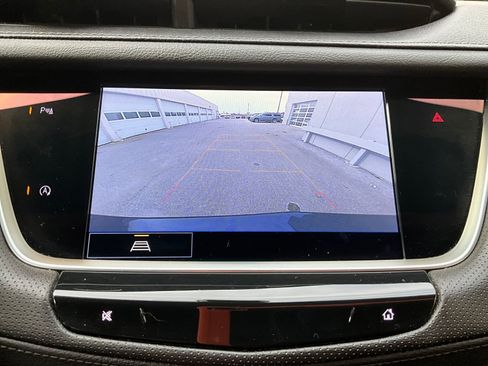 Certified 2022 Cadillac XT5 Premium Luxury image 6