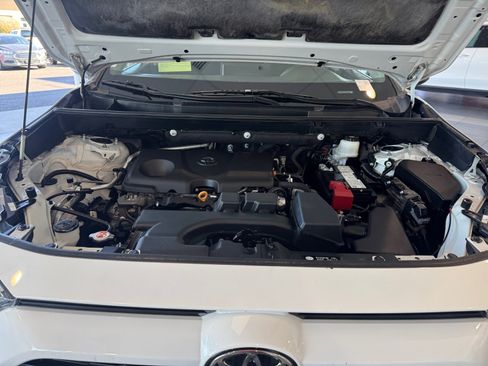 Certified 2023 Toyota RAV4 LE image 21