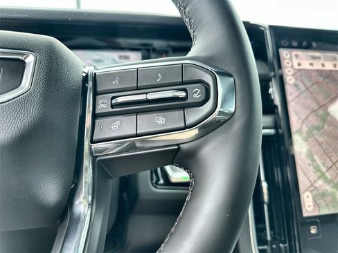 New 2026 GMC Yukon XL Denali w/ Denali Reserve Package image 32