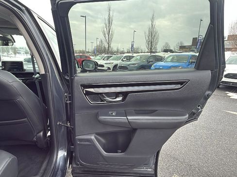 Used 2023 Honda CR-V EX-L image 17