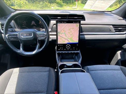 Used 2026 GMC Terrain Elevation FWD image 16