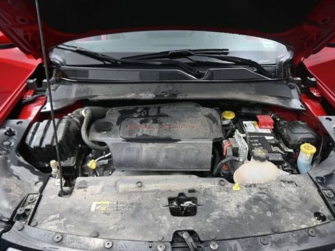 Used 2022 Jeep Compass Limited w/ (RED) Package AWD/4WD image 12