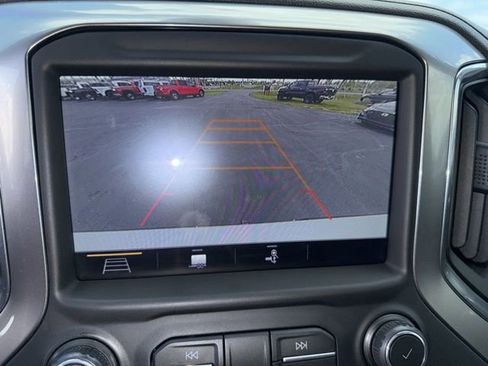 Used 2019 Chevrolet Silverado 1500 LTZ w/ LTZ Premium Package AWD/4WD image 20