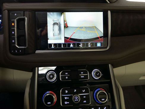 Used 2024 GMC Yukon Denali w/ Max Trailering Package image 15