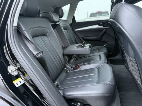 Used 2018 Audi Q5 2.0T Premium Plus w/ Premium Plus Package image 19