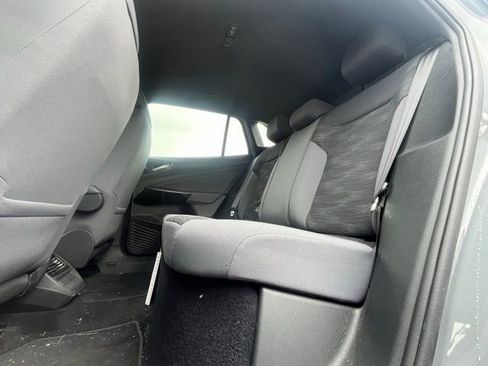 Used 2022 Volkswagen ID.4 Pro image 12