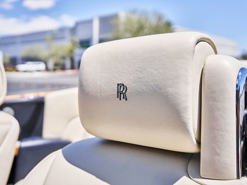 Used 2009 Rolls-Royce Phantom Drophead Coupe RWD image 48