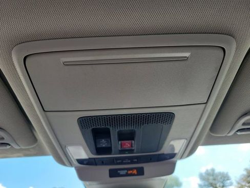 Certified 2025 Honda Accord SE image 32