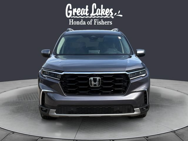 Used 2025 Honda Pilot Elite image 8