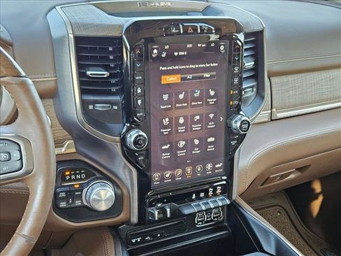 Used 2019 RAM 1500 Limited AWD/4WD image 12