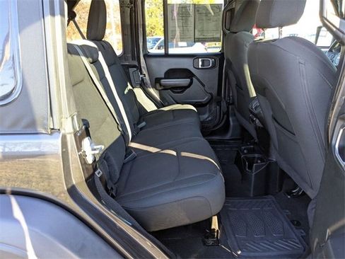 Used 2020 Jeep Wrangler Unlimited Sport S image 38