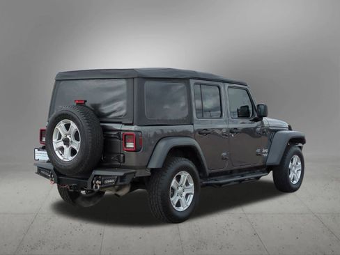 Used 2018 Jeep Wrangler Unlimited Sport S image 6