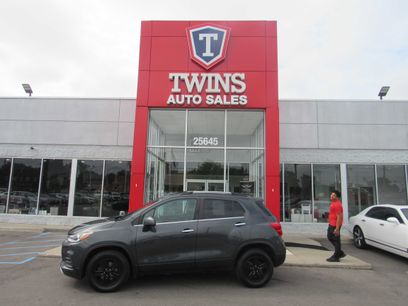 Used 2017 Chevrolet Trax LT w/ LT Convenience Package