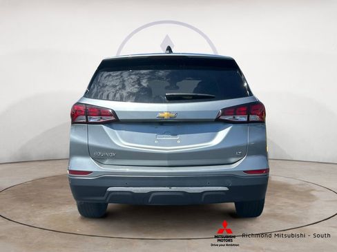 Used 2023 Chevrolet Equinox LT image 4