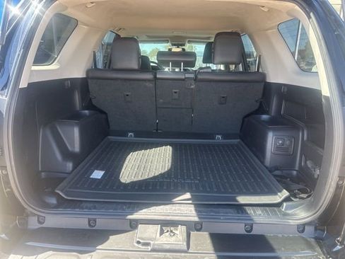 Used 2018 Toyota 4Runner TRD Off-Road Premium image 8