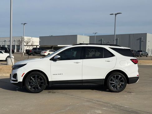 Certified 2022 Chevrolet Equinox RS image 4