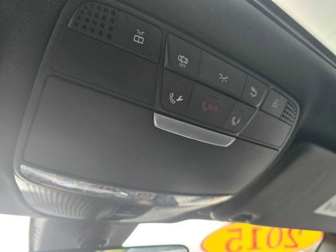 Used 2017 Mercedes-Benz E 300 image 35