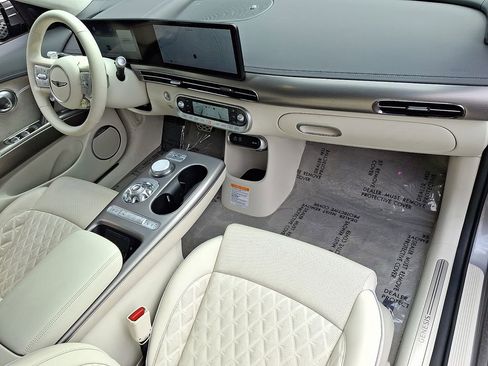 Used 2025 Genesis GV60 Performance image 22