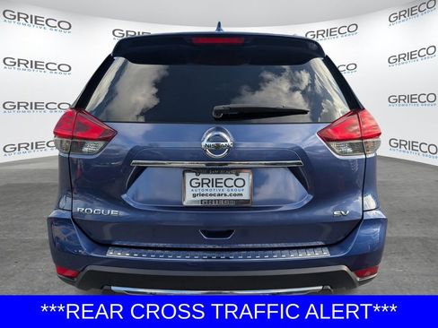 Used 2017 Nissan Rogue SV FWD image 6