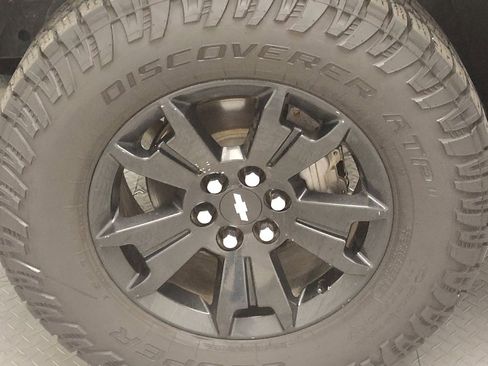 Used 2017 Chevrolet Colorado W/T w/ WT Convenience Package image 31