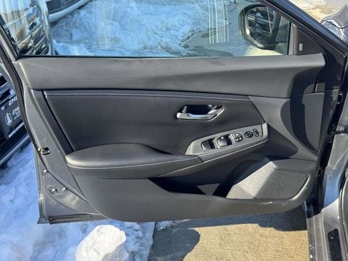 Used 2022 Nissan Sentra SV w/ All-Weather Package image 14