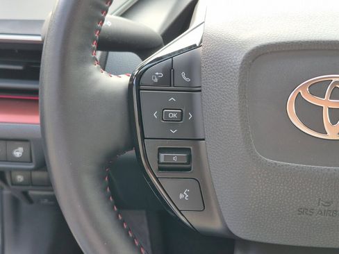 Certified 2023 Toyota Prius Prime FWD image 18