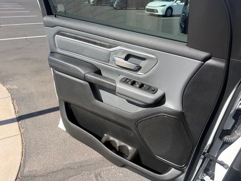 Used 2021 RAM 1500 Big Horn AWD/4WD image 12