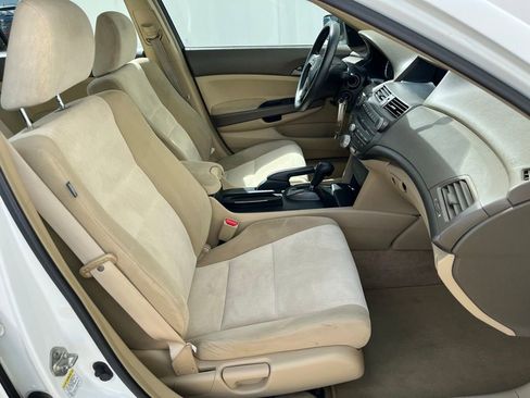 Used 2009 Honda Accord LX-P image 20