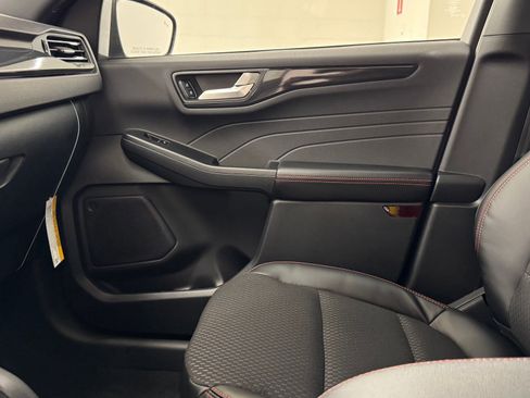 New 2026 Ford Escape ST-Line w/ Tech Pack #1 image 35