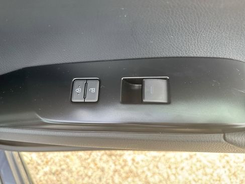 New 2026 Toyota Camry SE w/ Convenience Package image 32