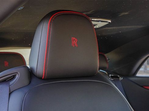 New 2026 Rolls-Royce Spectre image 42