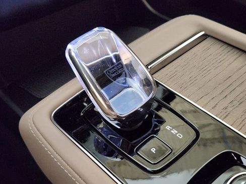 New 2026 Volvo XC90 T8 Ultra w/ Protection Package Premier image 20