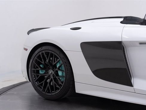 Used 2017 Audi R8 V10 AWD/4WD image 24