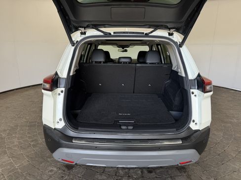 Used 2023 Nissan Rogue SV w/ SV Premium B Package AWD/4WD image 7