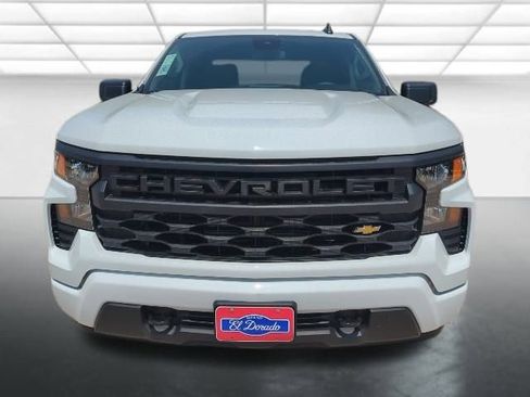 New 2026 Chevrolet Silverado 1500 Custom image 2