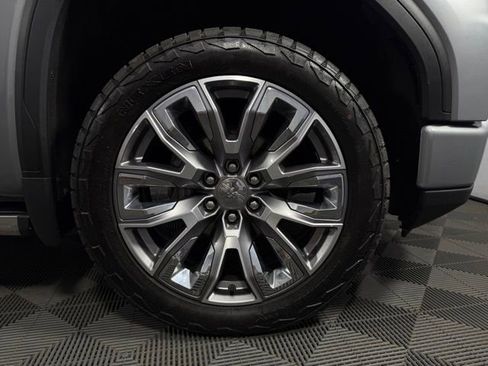 Used 2024 GMC Sierra 1500 Denali AWD/4WD image 11
