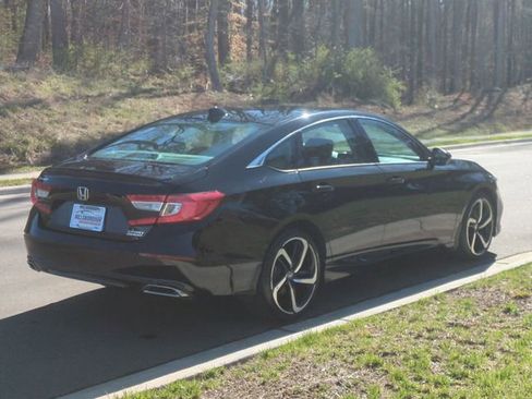 Used 2022 Honda Accord Sport Special Edition image 13