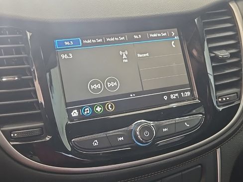 Used 2019 Chevrolet Trax LT FWD image 20
