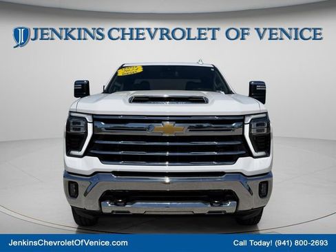 Used 2024 Chevrolet Silverado 2500 LTZ AWD/4WD image 12