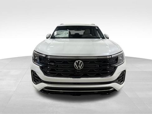 New 2026 Volkswagen Atlas Cross Sport SEL Premium R-Line AWD/4WD image 7