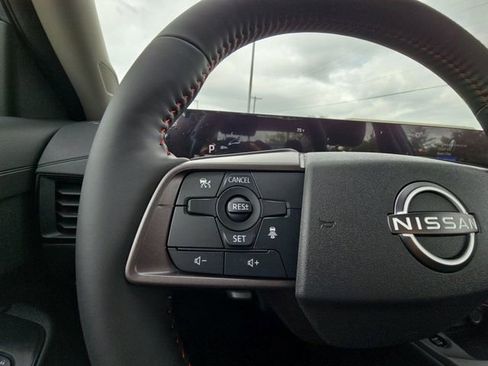 New 2026 Nissan Sentra SR FWD image 11