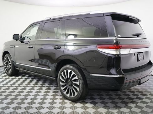Used 2024 Lincoln Navigator Black Label AWD/4WD image 3