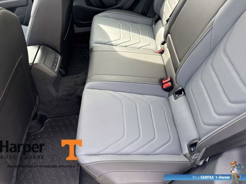 Used 2025 Volkswagen Jetta SEL image 10